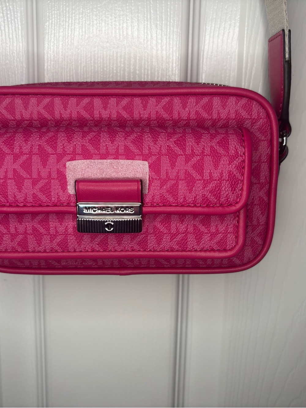 Michael Kors Pink Bradshaw Signature MK Crossbody Bag